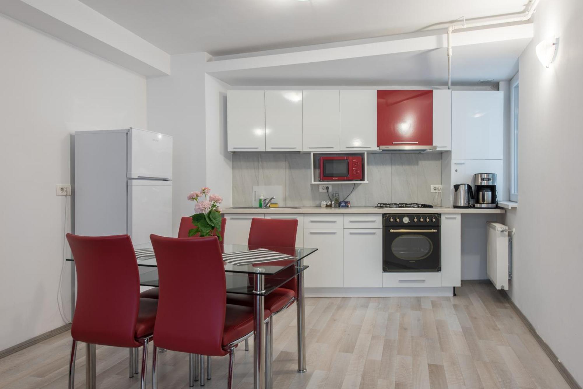 Bucharest Central Apartments - Shabbat Friendly Esterno foto