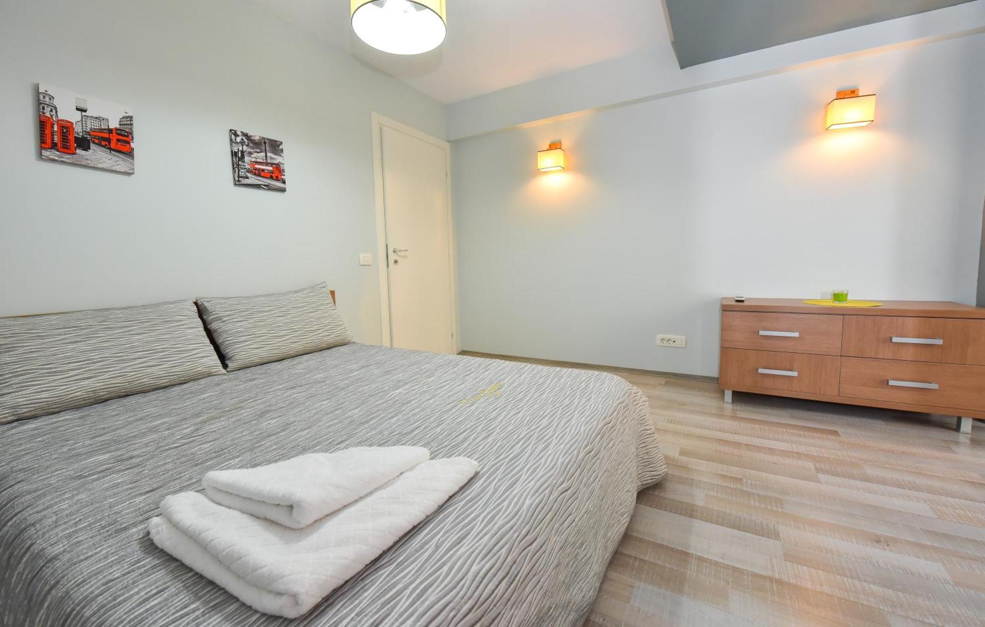 Bucharest Central Apartments - Shabbat Friendly Esterno foto